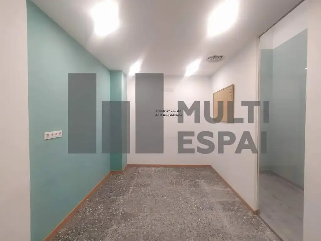 Local comercial en  Carrer de Còrsega - Foto 13