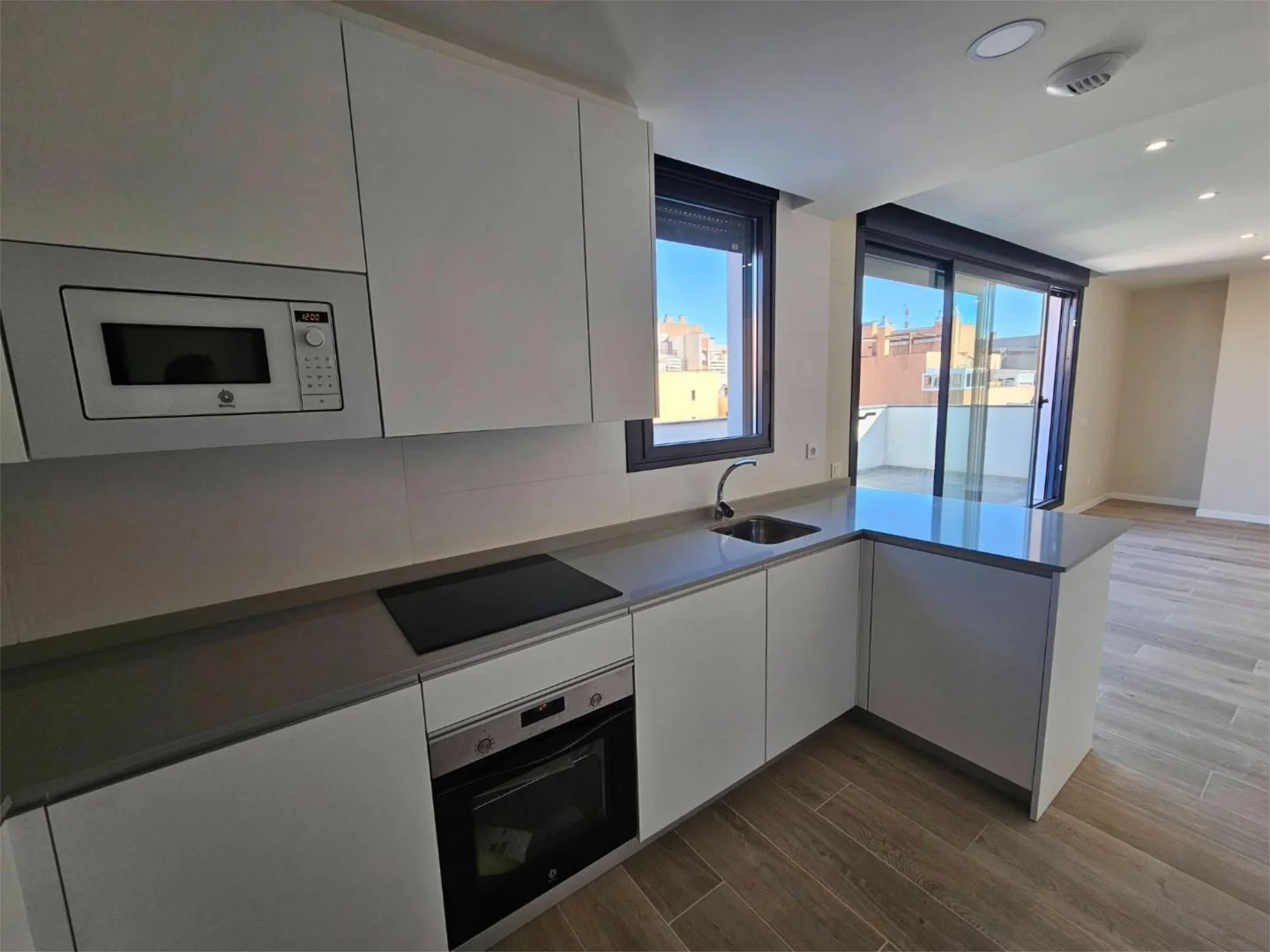 Piso en  Calle del Teniente Coronel Noreña 20 - Foto 3