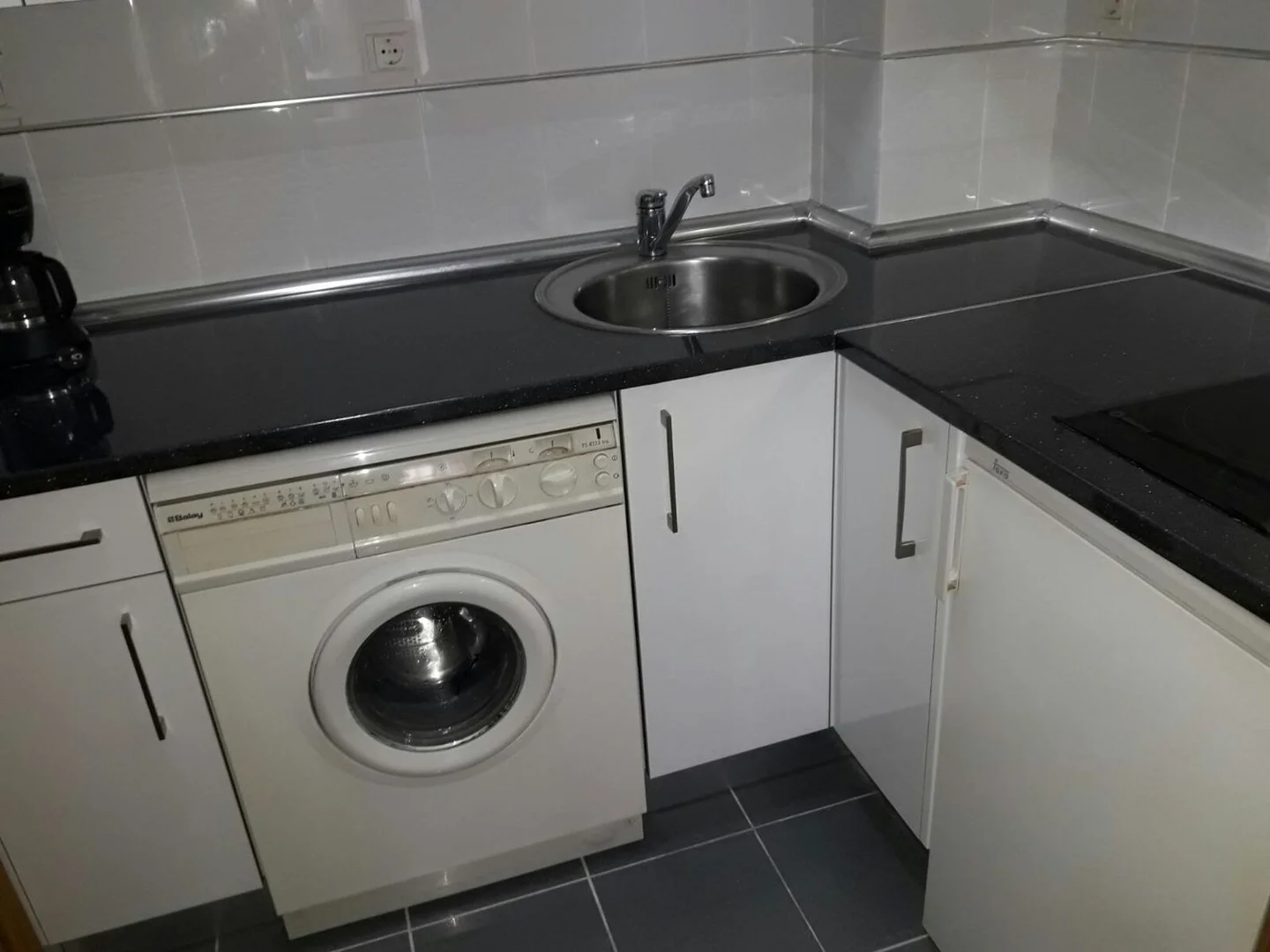 Estudio en calle de Sor Ángela de la Cruz, 43 - Foto 12