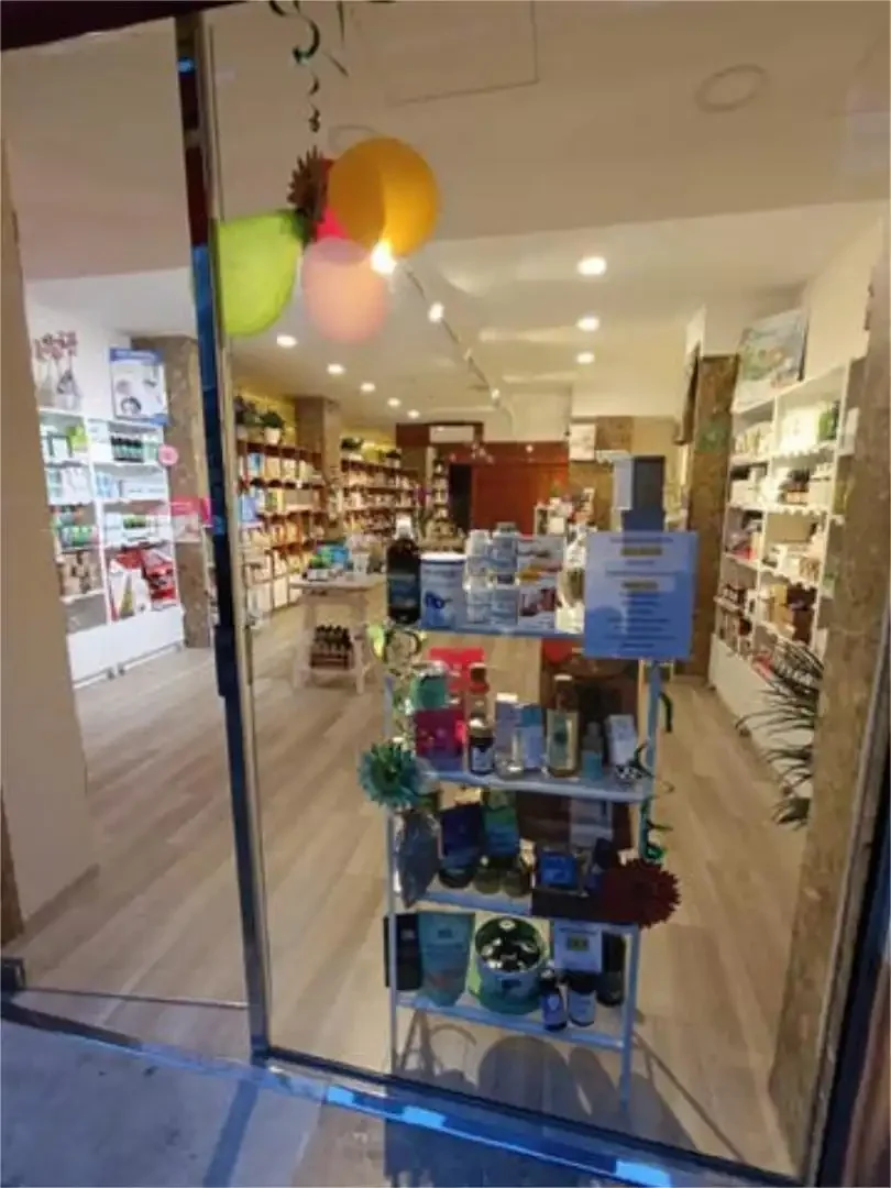 Local comercial en Eixample Esquerra - Foto 6