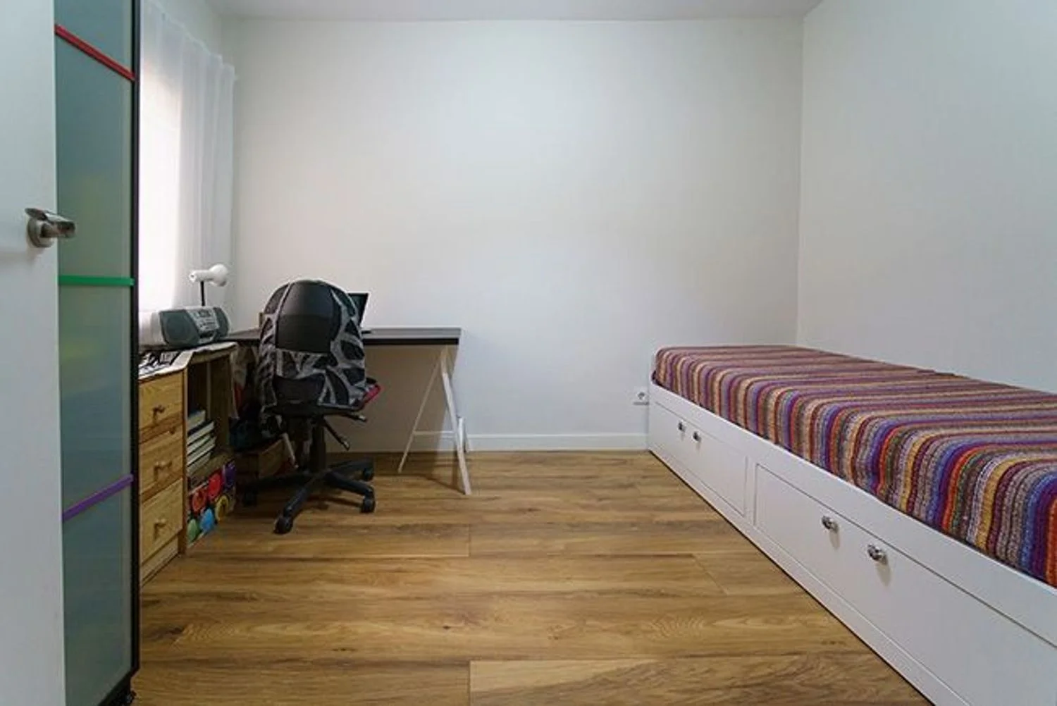 Piso en calle Marmol, 3