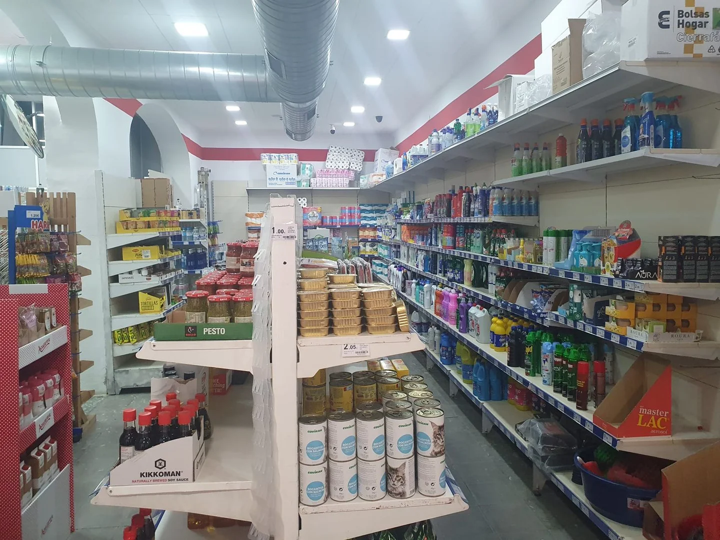 Supermercado en calle de l'Arc del Teatre, 67 - Foto 7