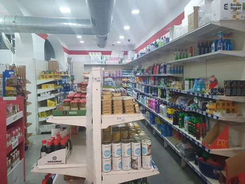 Supermercado en calle de l'Arc del Teatre, 67 - Foto 7