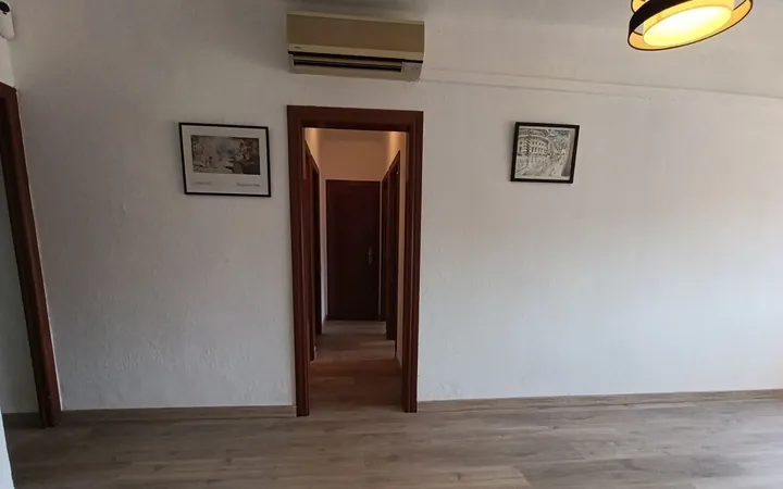 Piso en Calle dels Ferrocarrils Catalans, 81, La Marina del Port - Foto 4