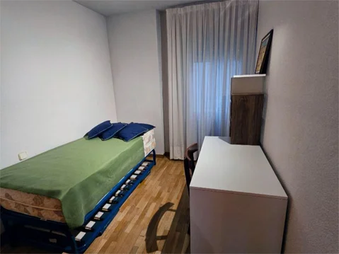 Piso en  Calle de Meléndez Valdés 24 - Foto 8