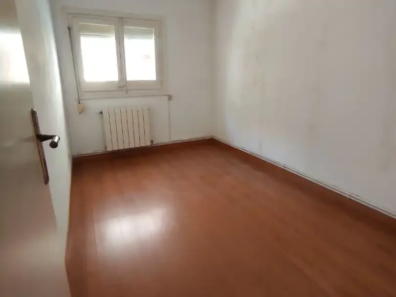 Piso en  Carrer del Ripollès 66 - Foto 6