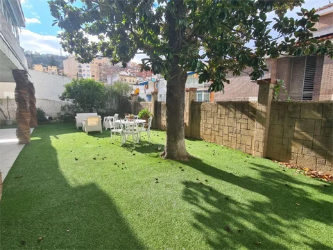 Piso en  Passeig de la Font d'en Fargas 30 - Foto 5