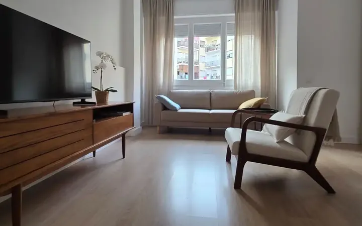 Apartamento en  Avinguda del Paral·lel 138 - Foto 2