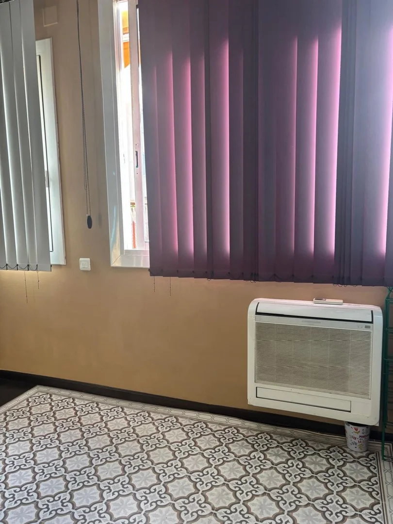 Piso en calle de Roger de Flor, 190 - Foto 2