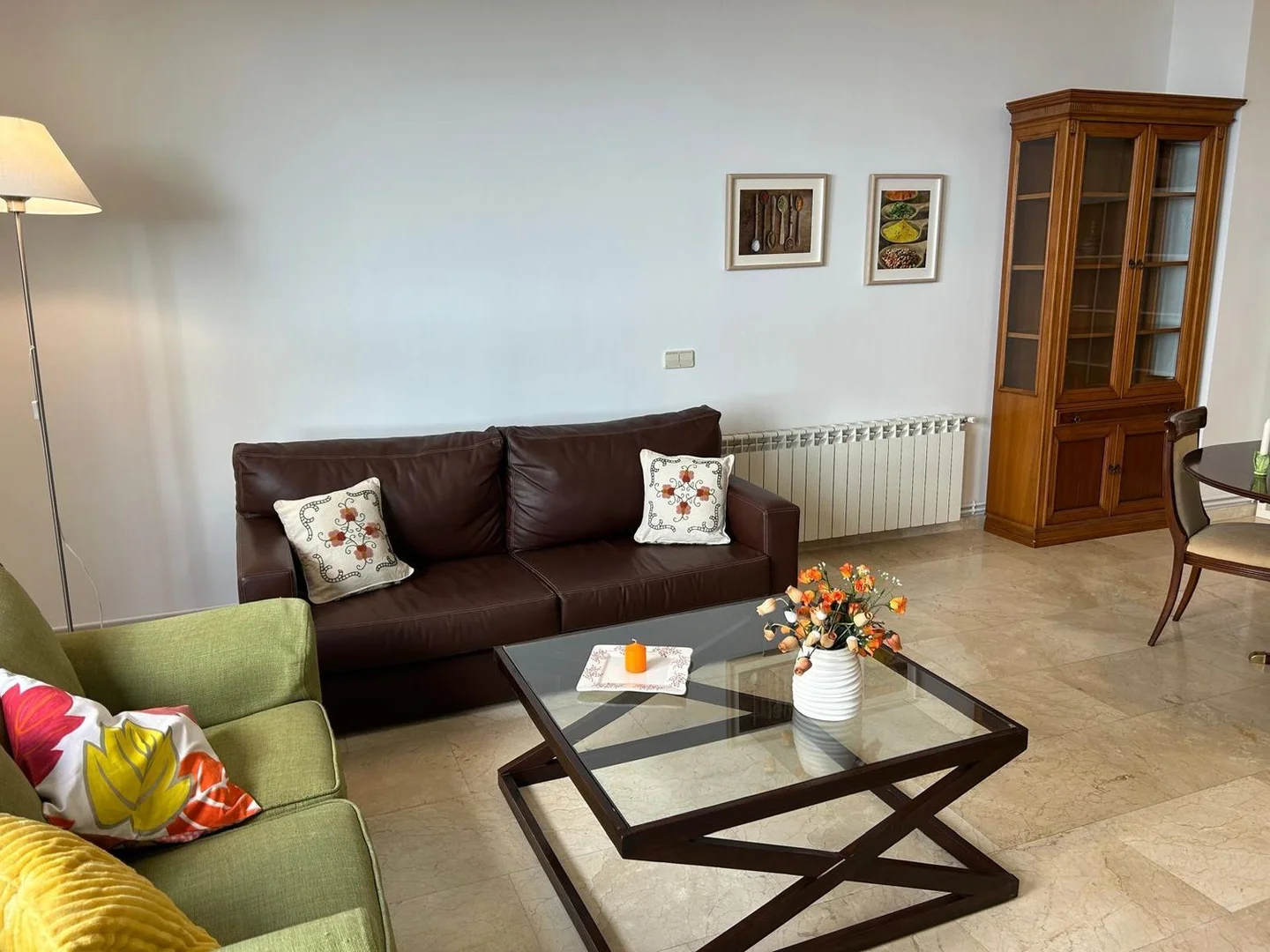 Estudio en Barrio Cuatro Caminos - Foto 2