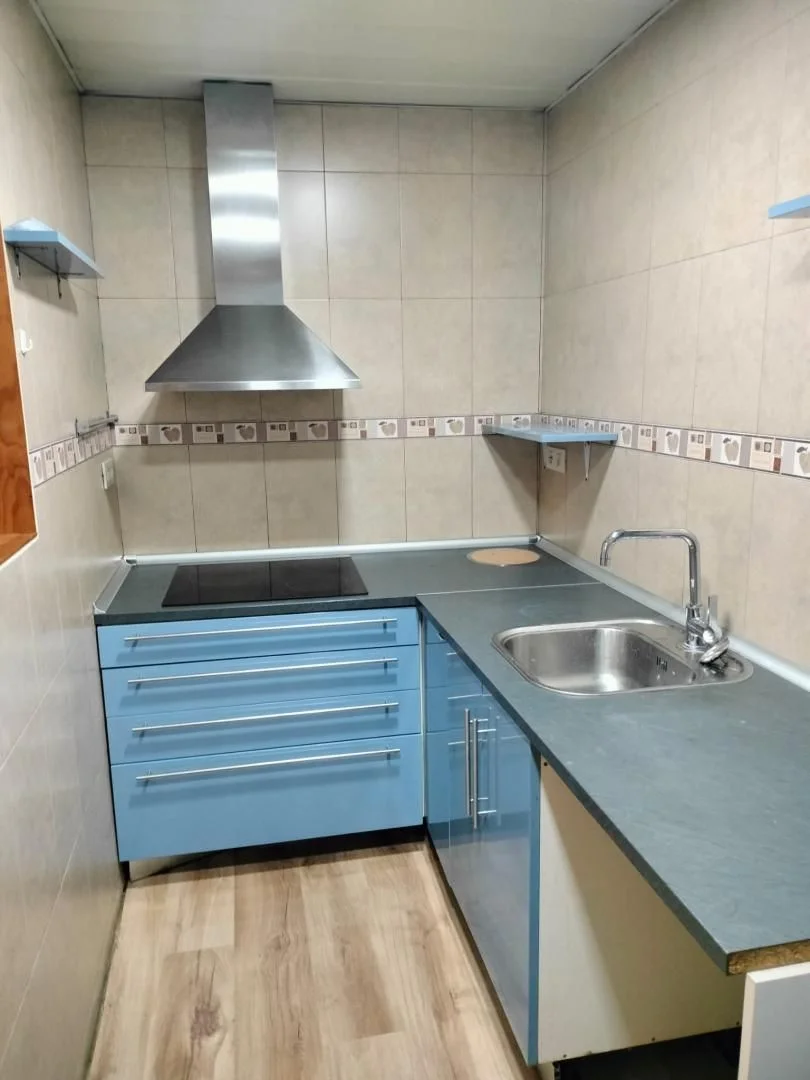 Piso en  Carrer de Bellcaire 62 - Foto 4