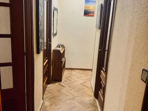 Piso en  Plaza Rendición de Breda 6 - Foto 4