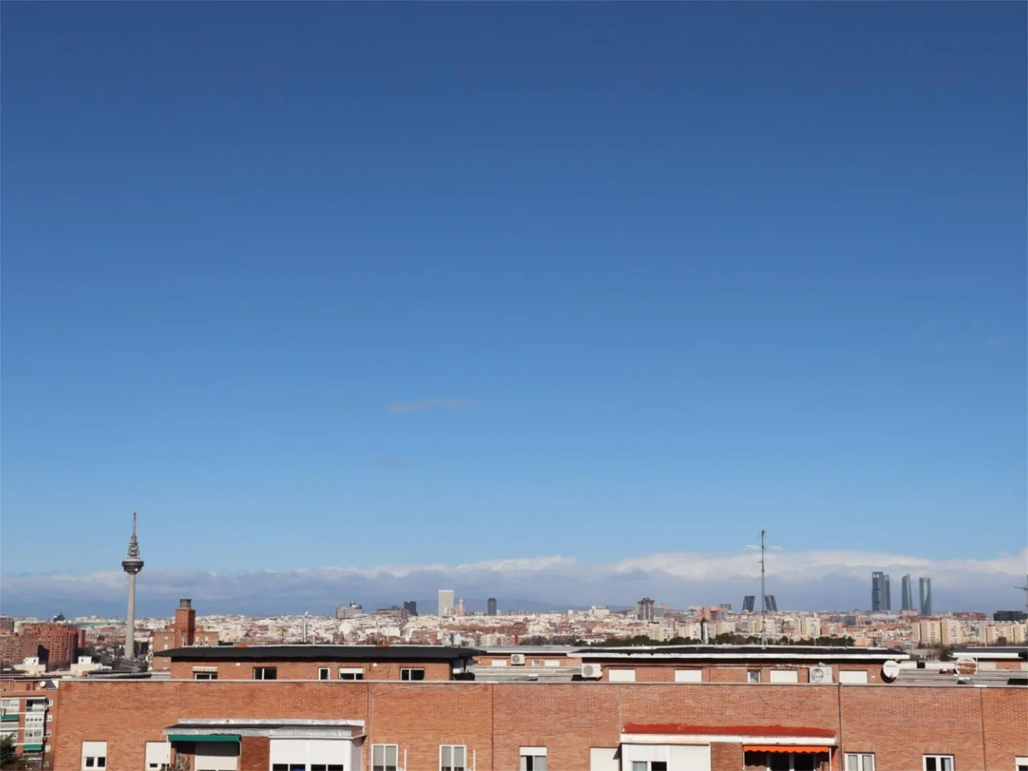 Piso en  Avenida de Moratalaz 180 - Foto 1