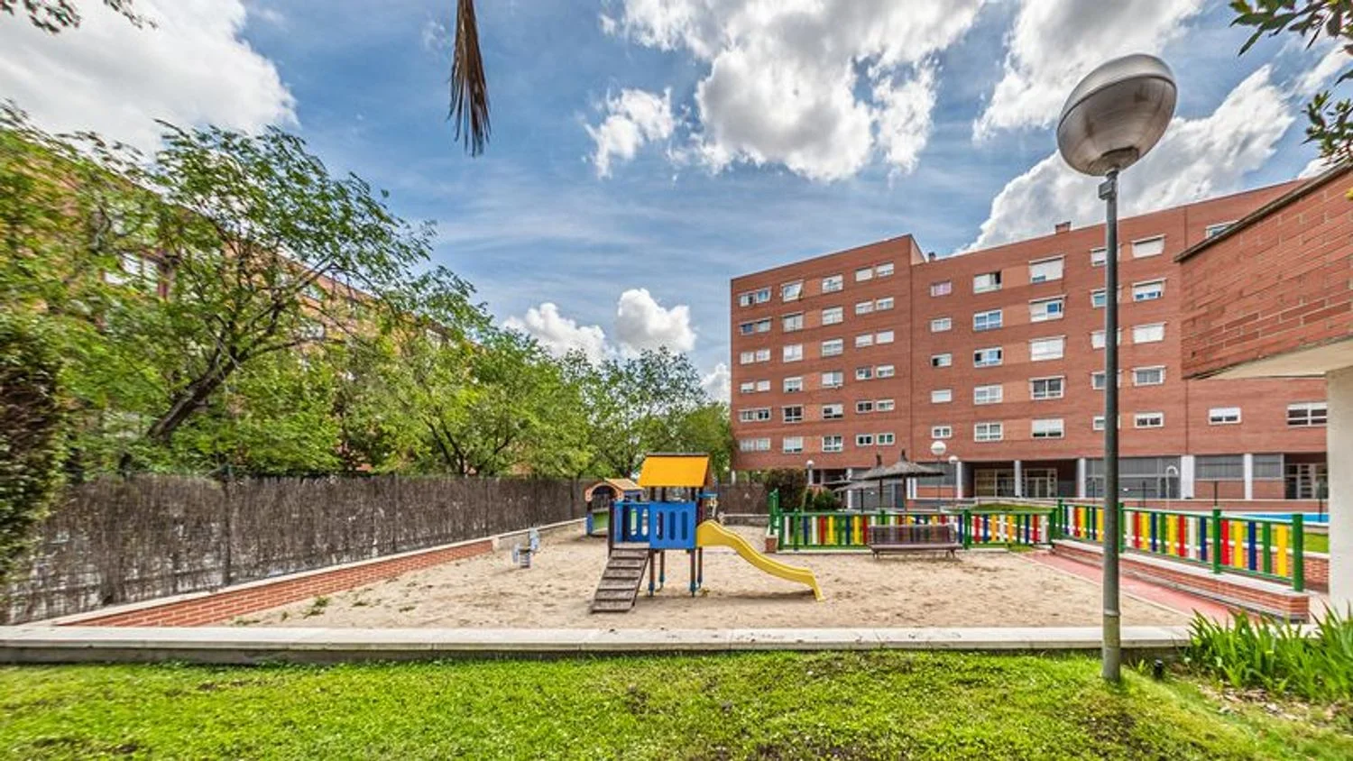 Piso en Avenida de la Aurora Boreal - Foto 2