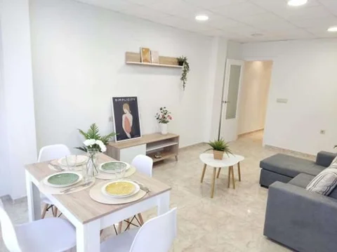 Piso en calle Matachel, 13 - Foto 2