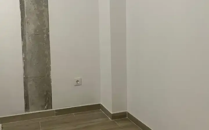 Piso en  Calle de Aguilafuente 31 - Foto 3