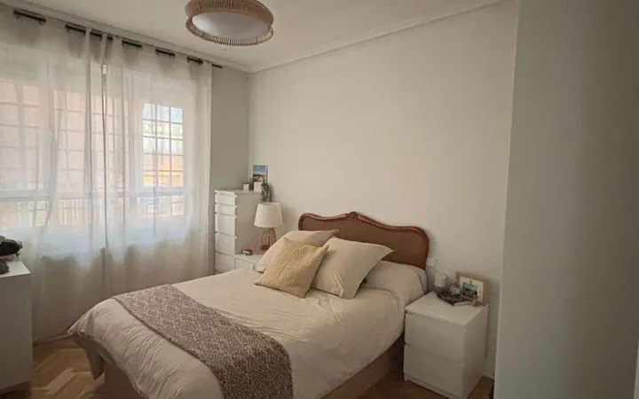 Piso en Calle de la Miosotis, 46, Valdeacederas - Foto 1