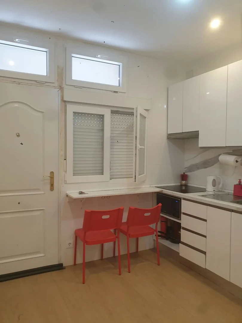 Estudio en Calle de las Moquetas, 1, Valdeacederas - Foto 5