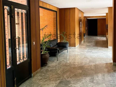 Piso en  Calle de Rosalía de Castro 75 - Foto 24