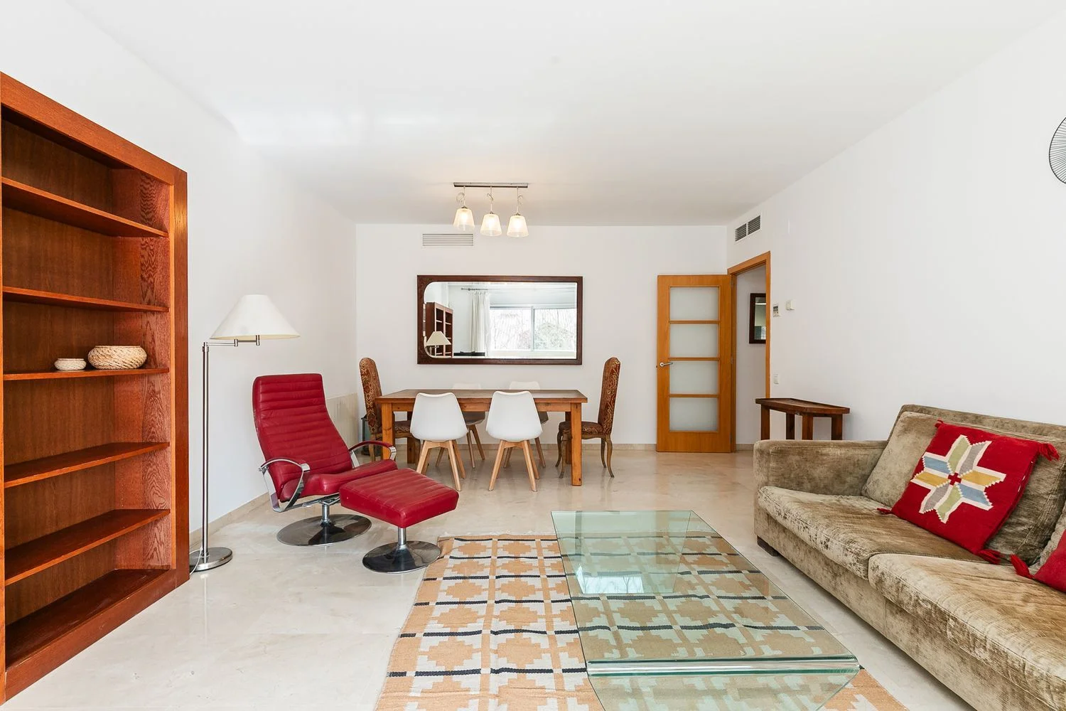 Piso en Barrio El Poblenou - Foto 3