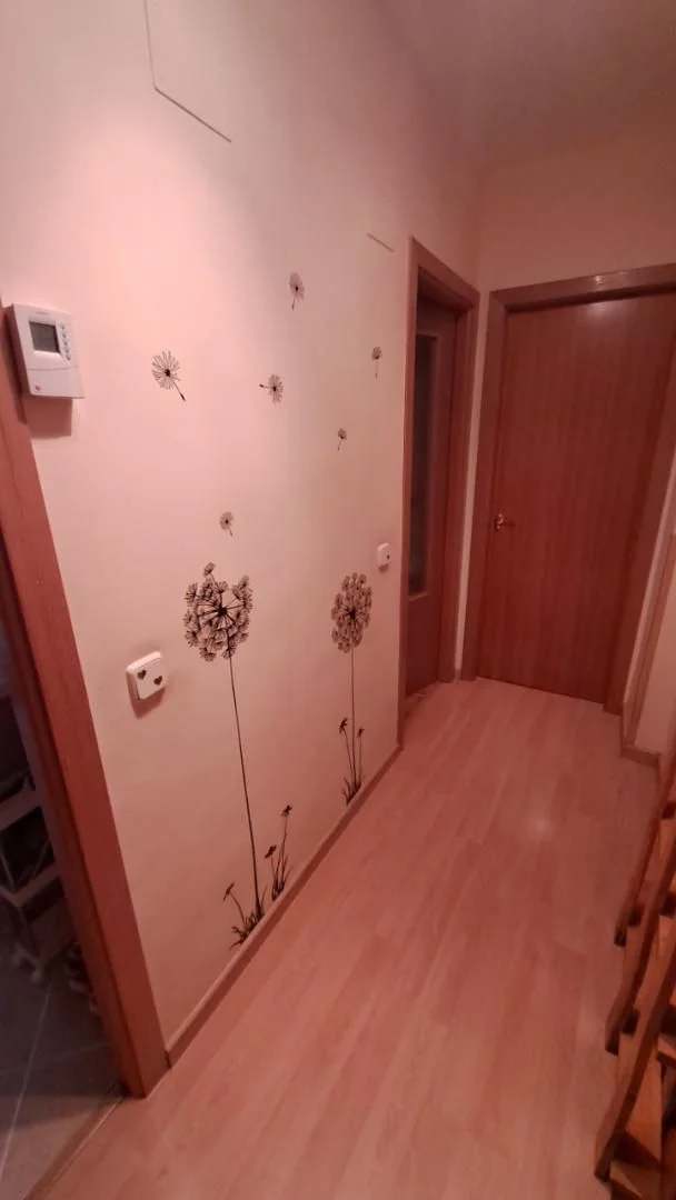 Piso en  Calle de Víctor Manuel III 8 - Foto 5