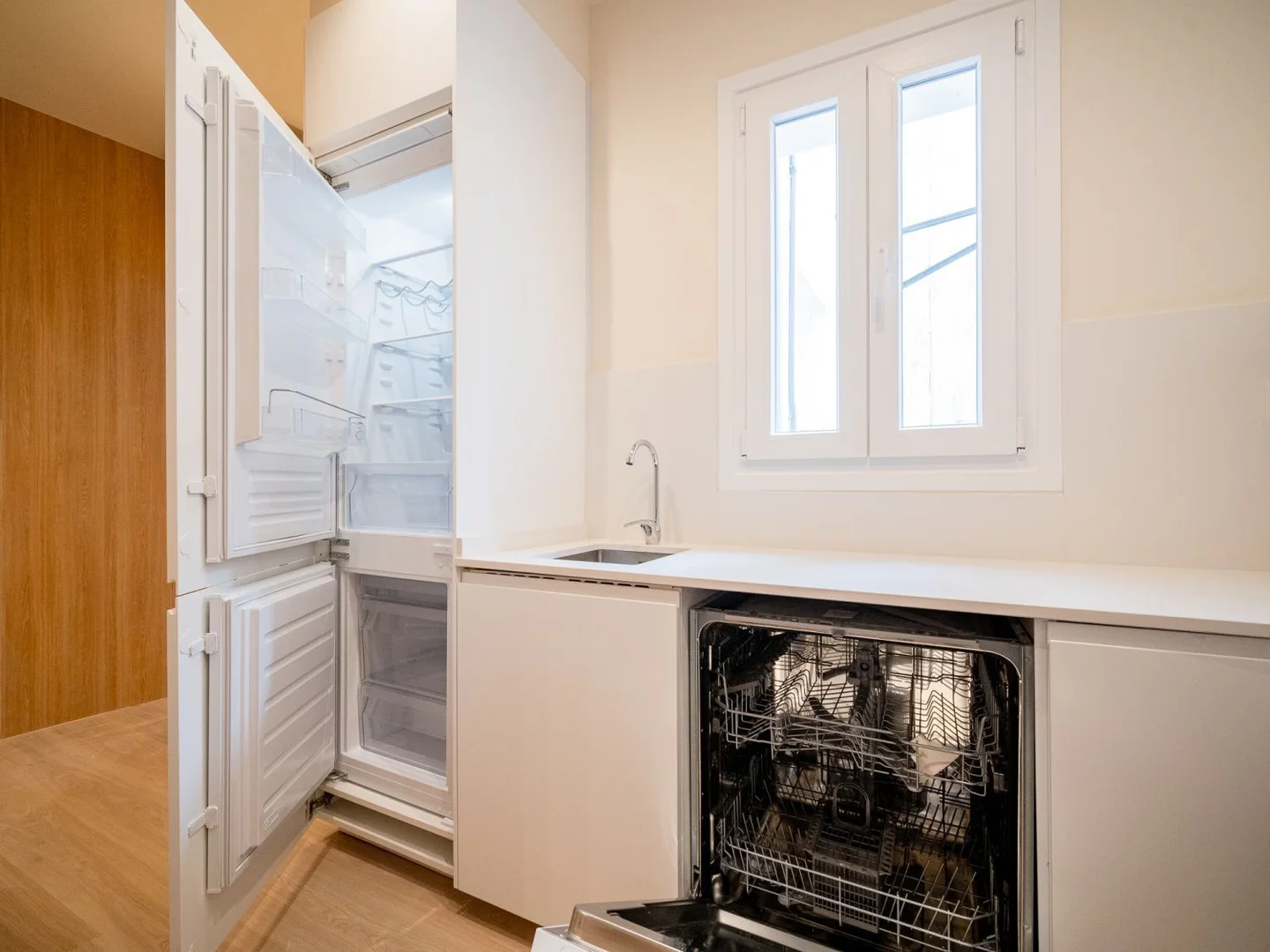 Piso en calle de Alfonso XII - Foto 9