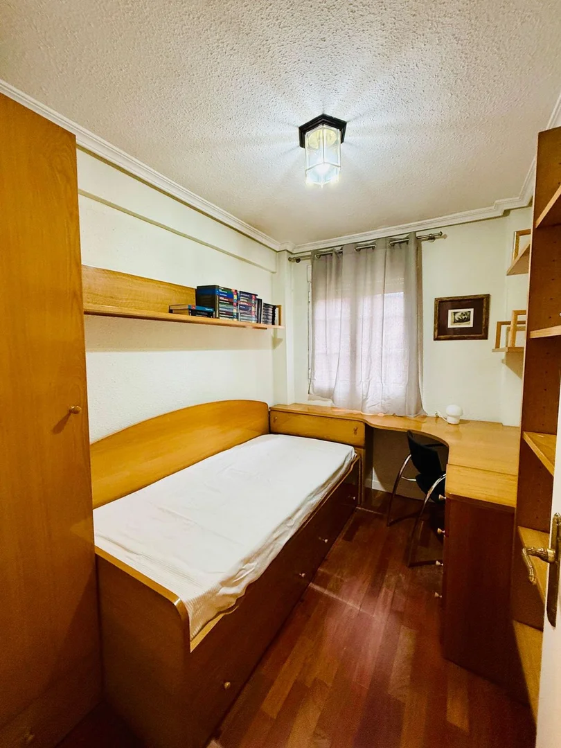 Piso en calle Pico de los Artilleros, 64 - Foto 18