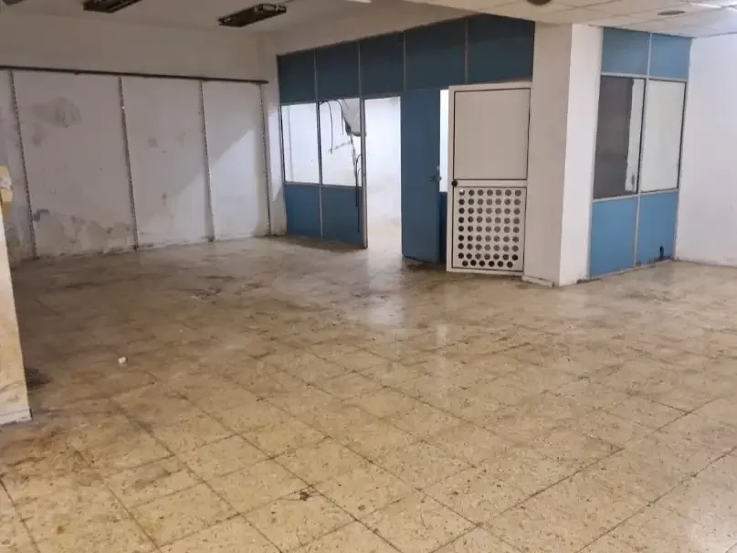 Local comercial en  Carrer de Sugranyes 1 - Foto 17