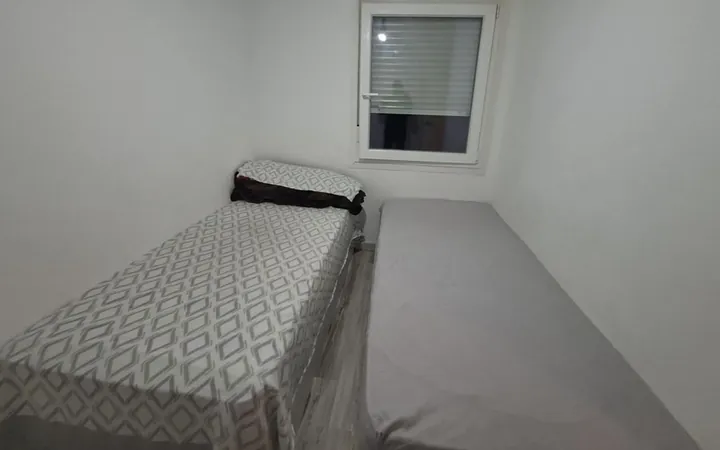 Piso en Numancia - Foto 4