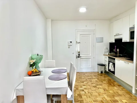 Piso en calle de Julián Hernández, 9 - Foto 4