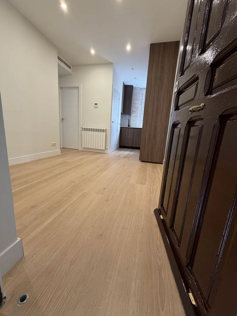 Piso en calle de Narváez, 72 - Foto 2