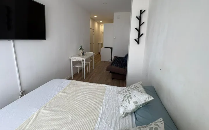 Estudio en Calle de Gómez de Avellaneda, Pueblo Nuevo - Foto 2