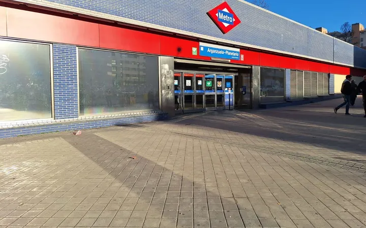 Piso en Calle de la Antracita - Foto 16