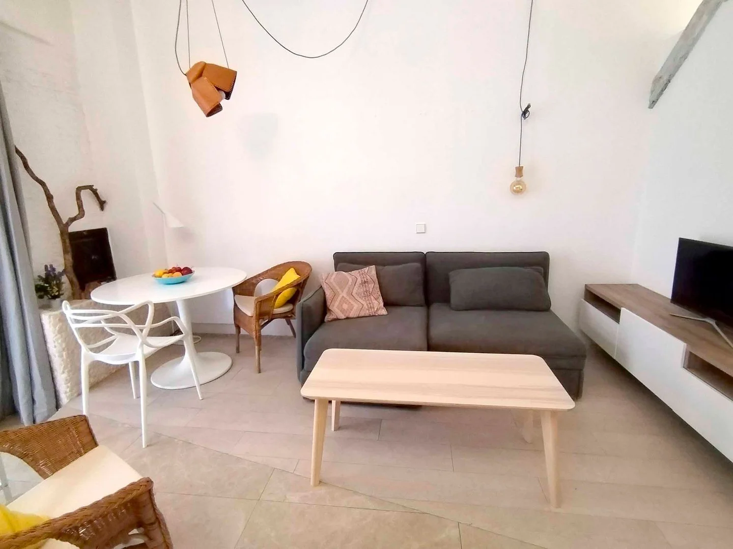 Piso en calle del Olmo, 24 - Foto 2