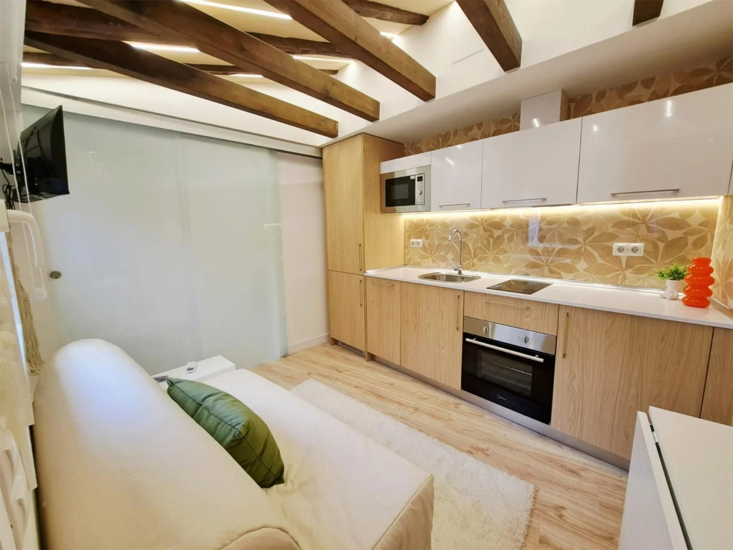 Piso en  Calle del Águila 16 - Foto 8