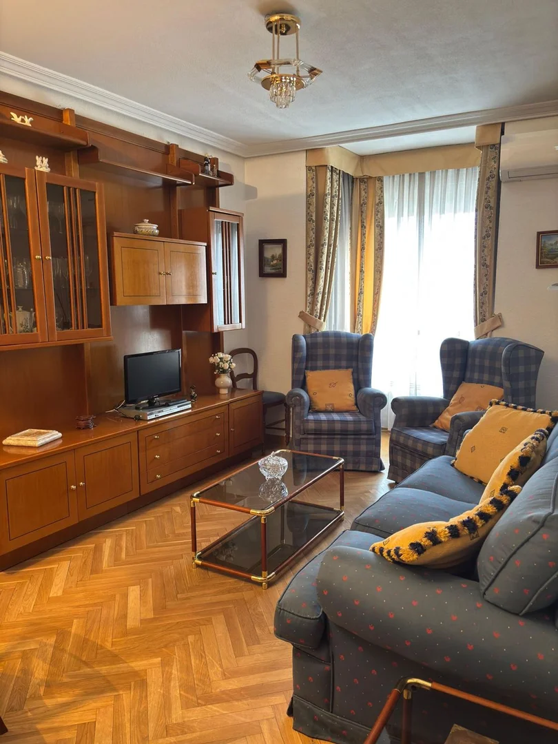 Piso en calle Aliseda, 39 - Foto 4