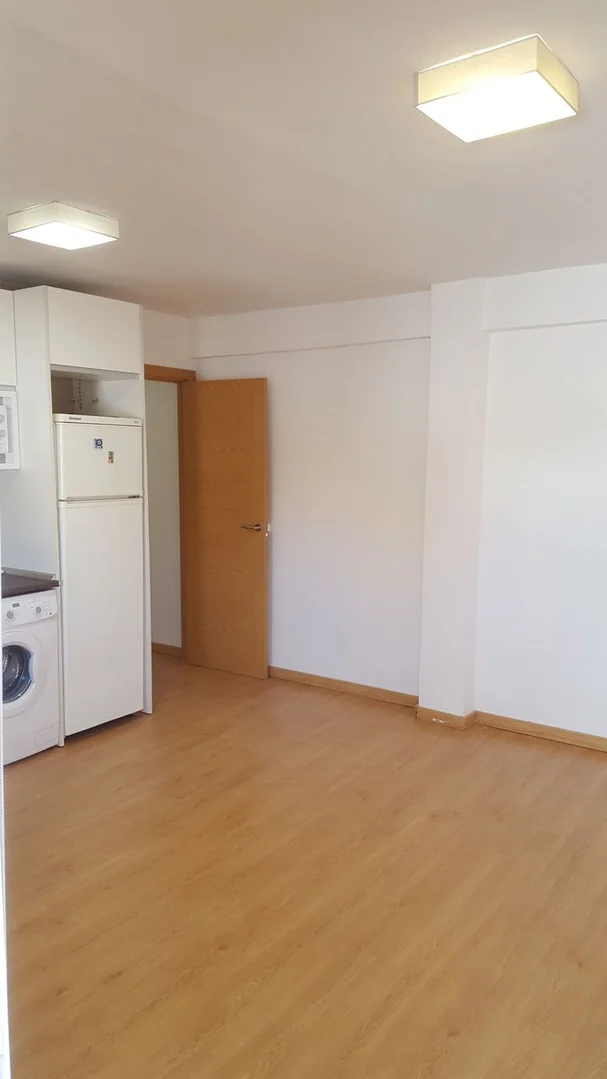 Piso en Calle de Fuendetodos, 28, Los Cármenes - Foto 3