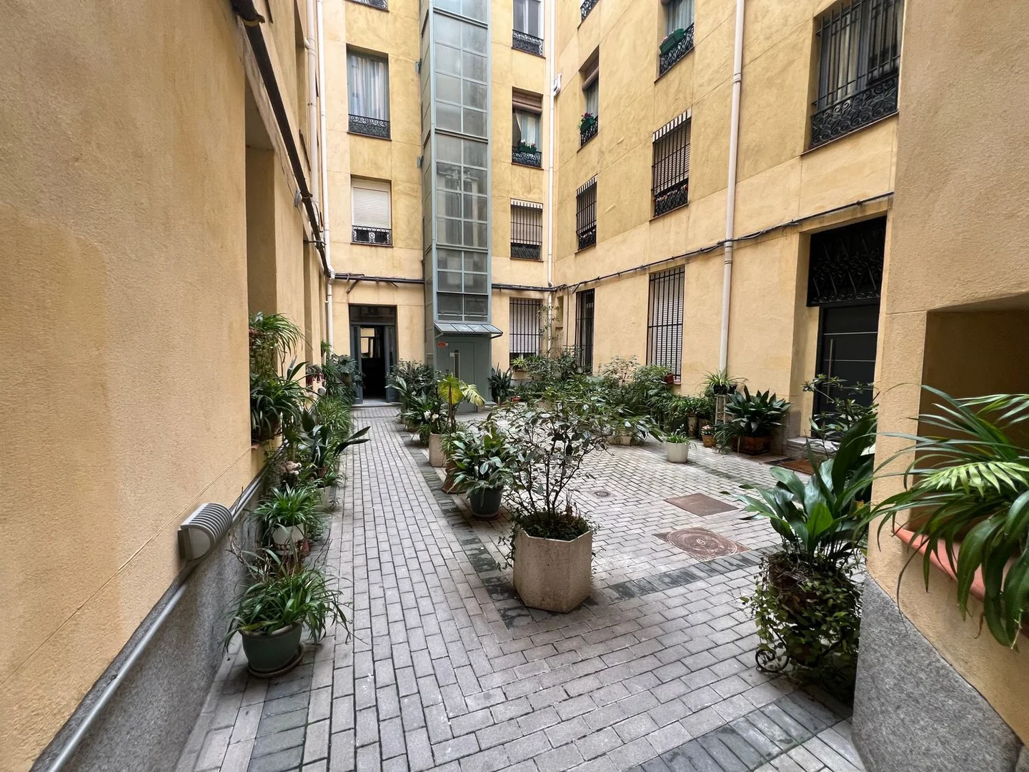 Piso en calle del Conde de Romanones, 8 - Foto 2