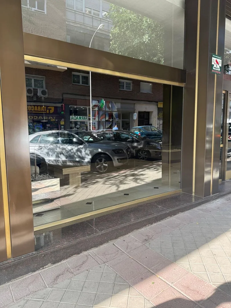 Piso en Calle de la Infanta María Teresa, 7, Bernabéu-Hispanoamérica - Foto 2