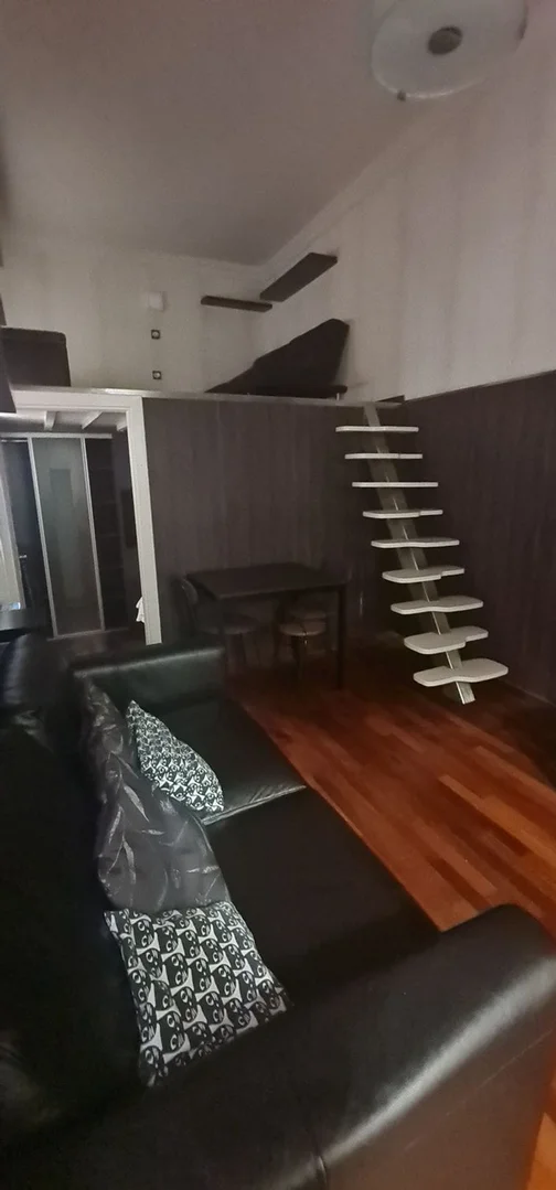 Estudio en calle de Oviedo, 17