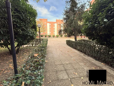 Piso en Bulevar de Indalecio Prieto - Foto 30