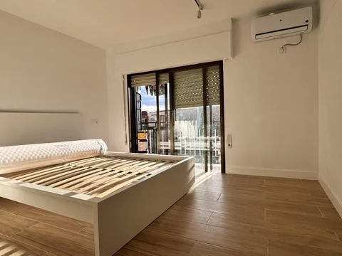 Piso en  Calle de Cuart de Poblet 35 - Foto 5