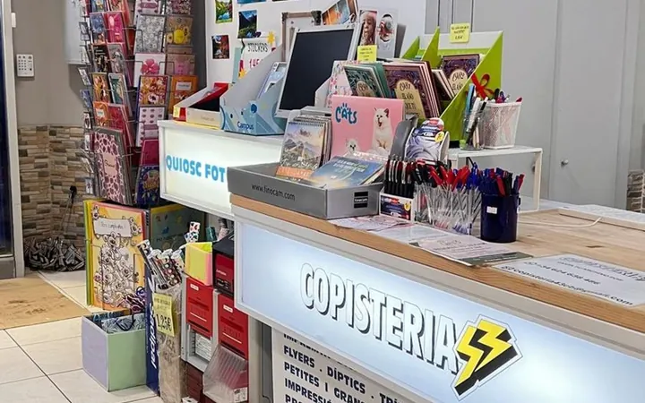 Local en Papelería en Calle del Comandant Benítez, 18, La Maternitat i Sant Ramon - Foto 2