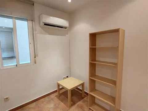 Piso en  Avenida de Menéndez Pelayo 42 - Foto 5