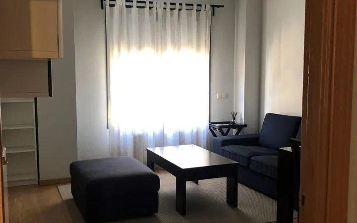 Piso en Calle del Divino Redentor, 20, Valdeacederas - Foto 2