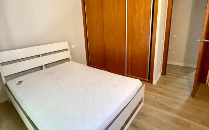 Piso en  Carrer de la Reina Amàlia 44 - Foto 8