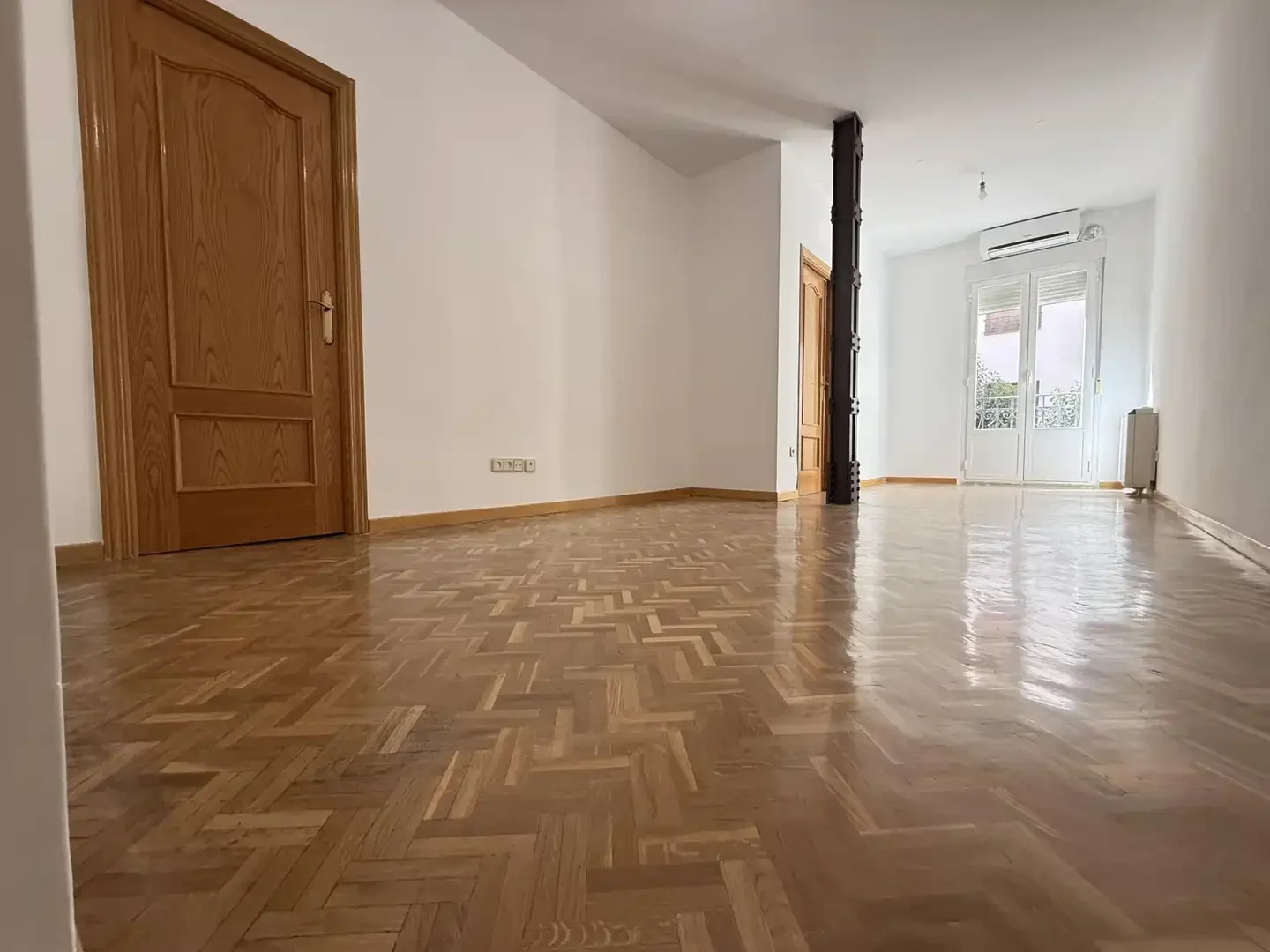 Piso en  Calle del Doctor Esquerdo 25 - Foto 1