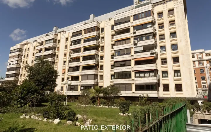 Piso en  Calle de Fernández de los Ríos 93 - Foto 19