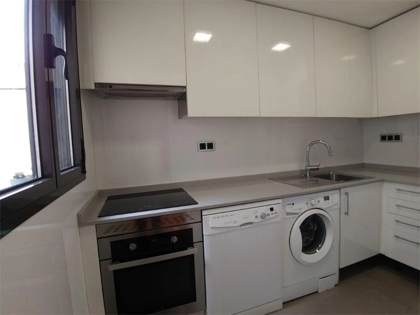 Piso en  Calle del Conde de Peñalver 26 - Foto 12