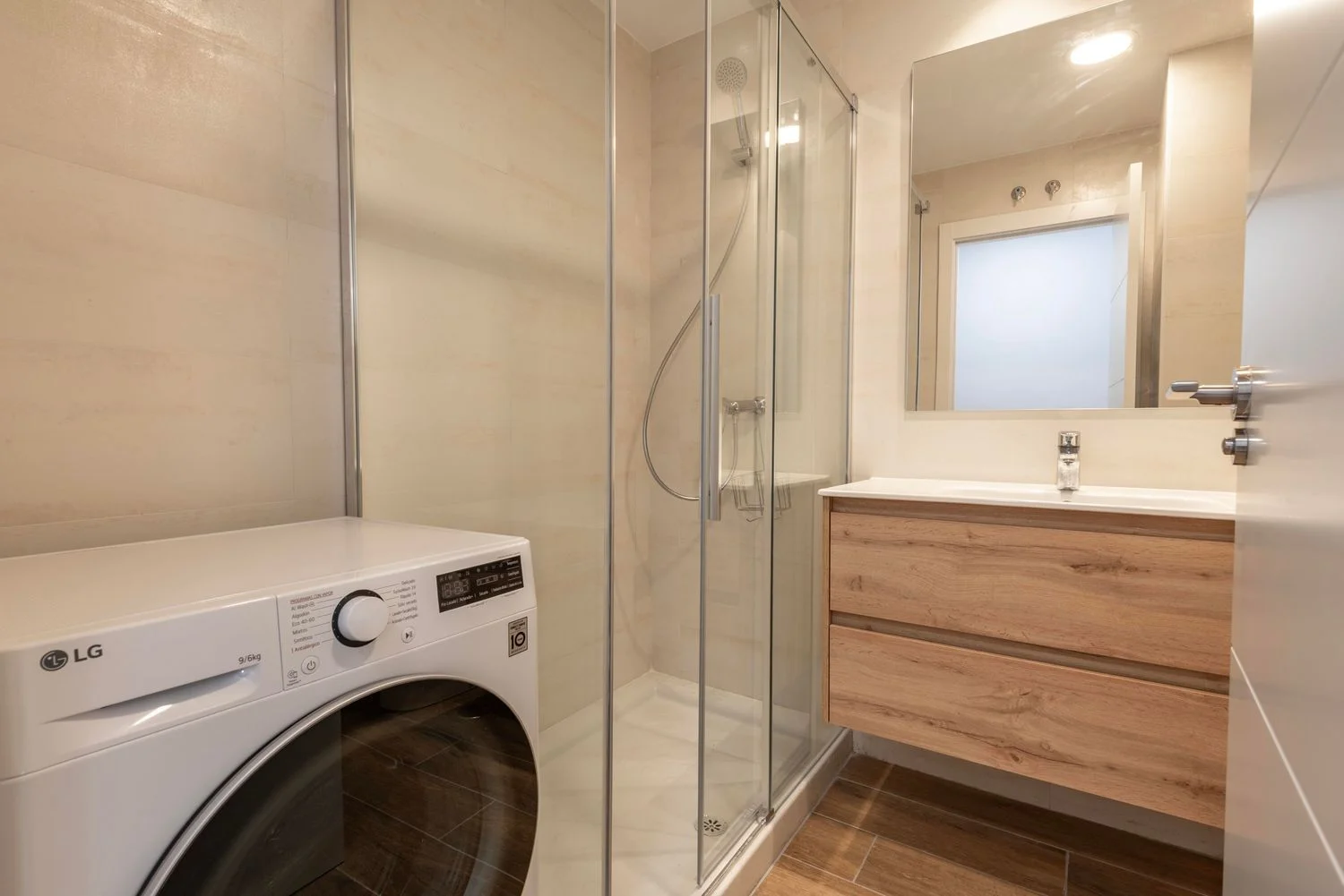 Piso en calle de los Pirineos, 49 b - Foto 6